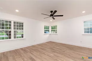 1602 S 13th St, Temple, TX 76504 - Photo 15