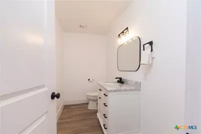 1602 S 13th Street, Temple, TX 76504 - Photo 11