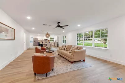 1602 S 13th Street, Temple, TX 76504 - Photo 7