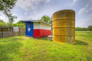 236 Shady Ln, Seguin, TX 78155 - Photo 31