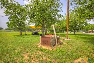 236 Shady Ln, Seguin, TX 78155 - Photo 37