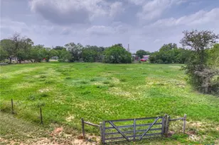 236 Shady Ln, Seguin, TX 78155 - Photo 39