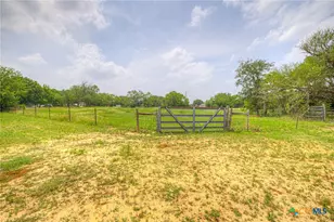 236 Shady Ln, Seguin, TX 78155 - Photo 33