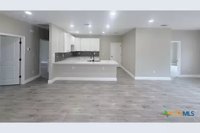 23190 Possum Trot, San Antonio, TX 78264 - Photo 7