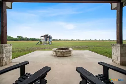 129 Lantana Lane, Port Lavaca, TX 77979 - Photo 7