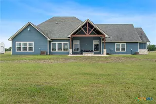 129 Lantana Ln, Port Lavaca, TX 77979 - Photo 3