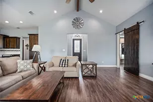 129 Lantana Ln, Port Lavaca, TX 77979 - Photo 15