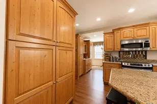 207 S Commerce St, Port Lavaca, TX 77979 - Photo 17