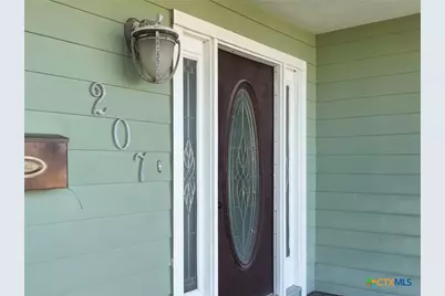 207 S Commerce Street, Port Lavaca, TX 77979 - Photo 11