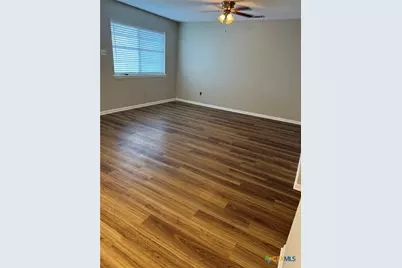 104 Milann Street, Victoria, TX 77901 - Photo 5