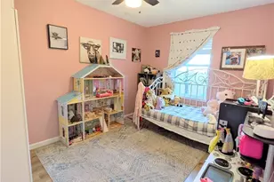 635 E Camp St, New Braunfels, TX 78130 - Photo 25