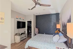 635 E Camp St, New Braunfels, TX 78130 - Photo 17