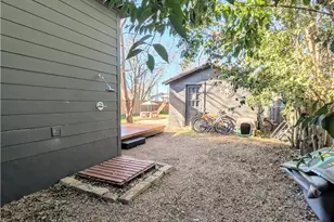 635 E Camp St, New Braunfels, TX 78130 - Photo 35