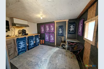 635 E Camp Street, New Braunfels, TX 78130 - Photo 41