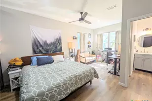 635 E Camp St, New Braunfels, TX 78130 - Photo 21