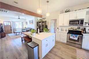 635 E Camp St, New Braunfels, TX 78130 - Photo 23