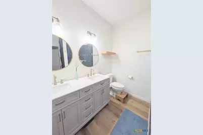 635 E Camp Street, New Braunfels, TX 78130 - Photo 31
