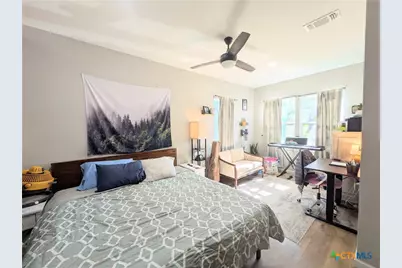 635 E Camp Street, New Braunfels, TX 78130 - Photo 21