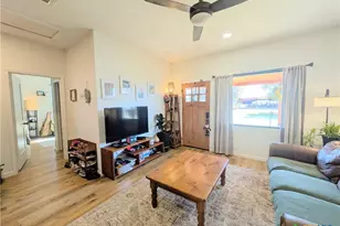 635 E Camp St, New Braunfels, TX 78130 - Photo 5