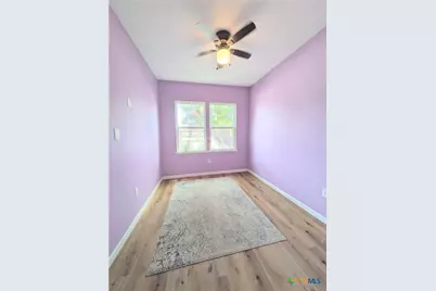 635 E Camp Street, New Braunfels, TX 78130 - Photo 39