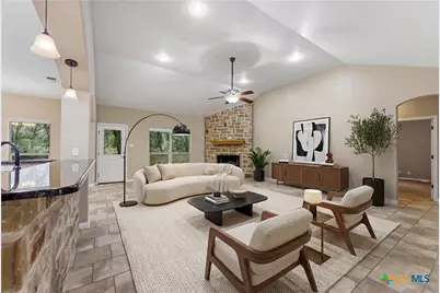 205 Sendera Crossing, La Vernia, TX 78121 - Photo 3