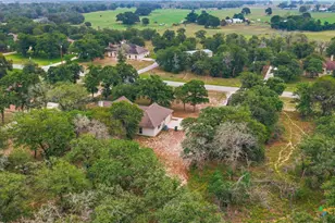 205 Sendera Crossing, La Vernia, TX 78121 - Photo 35