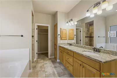 205 Sendera Crossing, La Vernia, TX 78121 - Photo 21