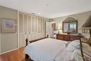 5250 Round Table Dr, San Antonio, TX 78218 - Photo 17