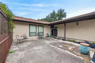 5250 Round Table Dr, San Antonio, TX 78218 - Photo 15
