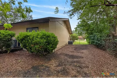 5250 Round Table Drive, San Antonio, TX 78218 - Photo 11