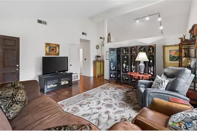 5250 Round Table Drive, San Antonio, TX 78218 - Photo 31
