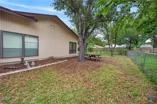 5250 Round Table Dr, San Antonio, TX 78218 - Photo 7