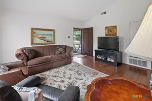5250 Round Table Dr, San Antonio, TX 78218 - Photo 35