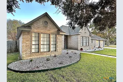 203 Chimney Rock Drive, Victoria, TX 77904 - Photo 1
