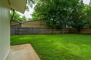 303 Stewart St, Marble Falls, TX 78654 - Photo 39
