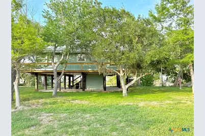 109 River Road, Tivoli, TX 77990 - Photo 37
