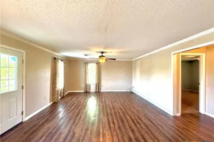 109 River Rd, Tivoli, TX 77990 - Photo 13