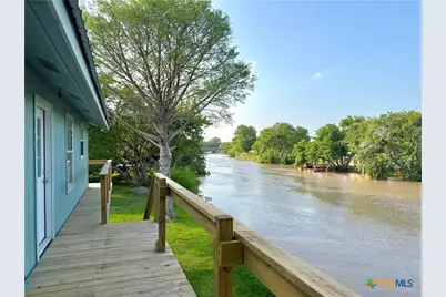109 River Road, Tivoli, TX 77990 - Photo 3