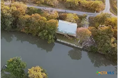 109 River Road, Tivoli, TX 77990 - Photo 39