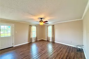 109 River Rd, Tivoli, TX 77990 - Photo 11