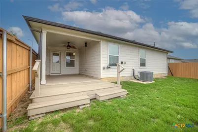 800 Bahia Place, Seguin, TX 78155 - Photo 33