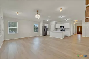 800 Bahia Pl, Seguin, TX 78155 - Photo 17