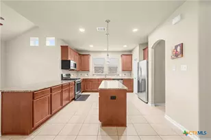 625 Palmilla St, Leander, TX 78641 - Photo 7