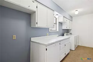 180 Wampum Way, Seguin, TX 78155 - Photo 29