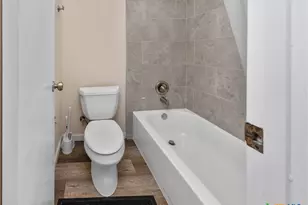 2412 Williamson Rd, Lockhart, TX 78644 - Photo 7