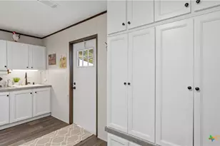 1576 Settlers Way, Seguin, TX 78155 - Photo 27