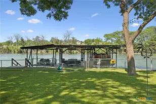 1435 E Zipp Rd, New Braunfels, TX 78130 - Photo 5