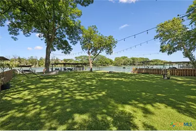 1435 E Zipp Road, New Braunfels, TX 78130 - Photo 39