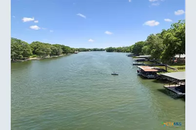 1435 E Zipp Road, New Braunfels, TX 78130 - Photo 3