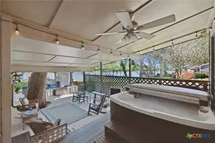 1435 E Zipp Rd, New Braunfels, TX 78130 - Photo 11